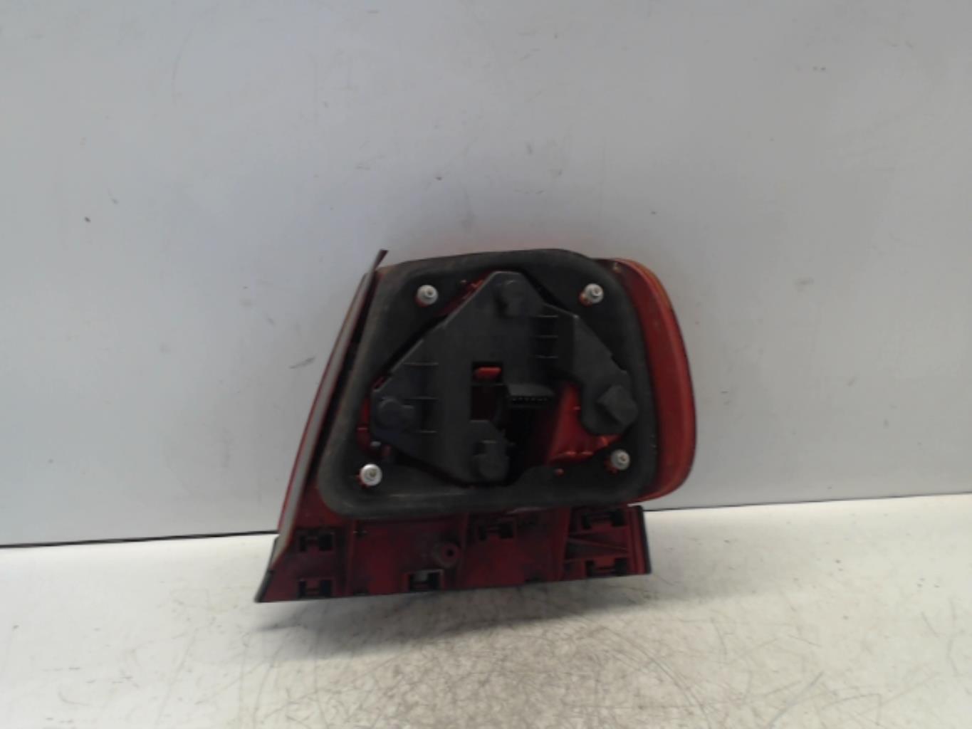 Fanale posteriore principale sinistro (luci) AUDI A4  - 1