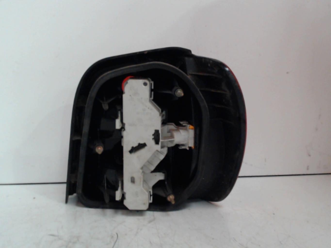 Fanale posteriore principale sinistro (luci) VOLKSWAGEN POLO 3 PHASE 1  - 1