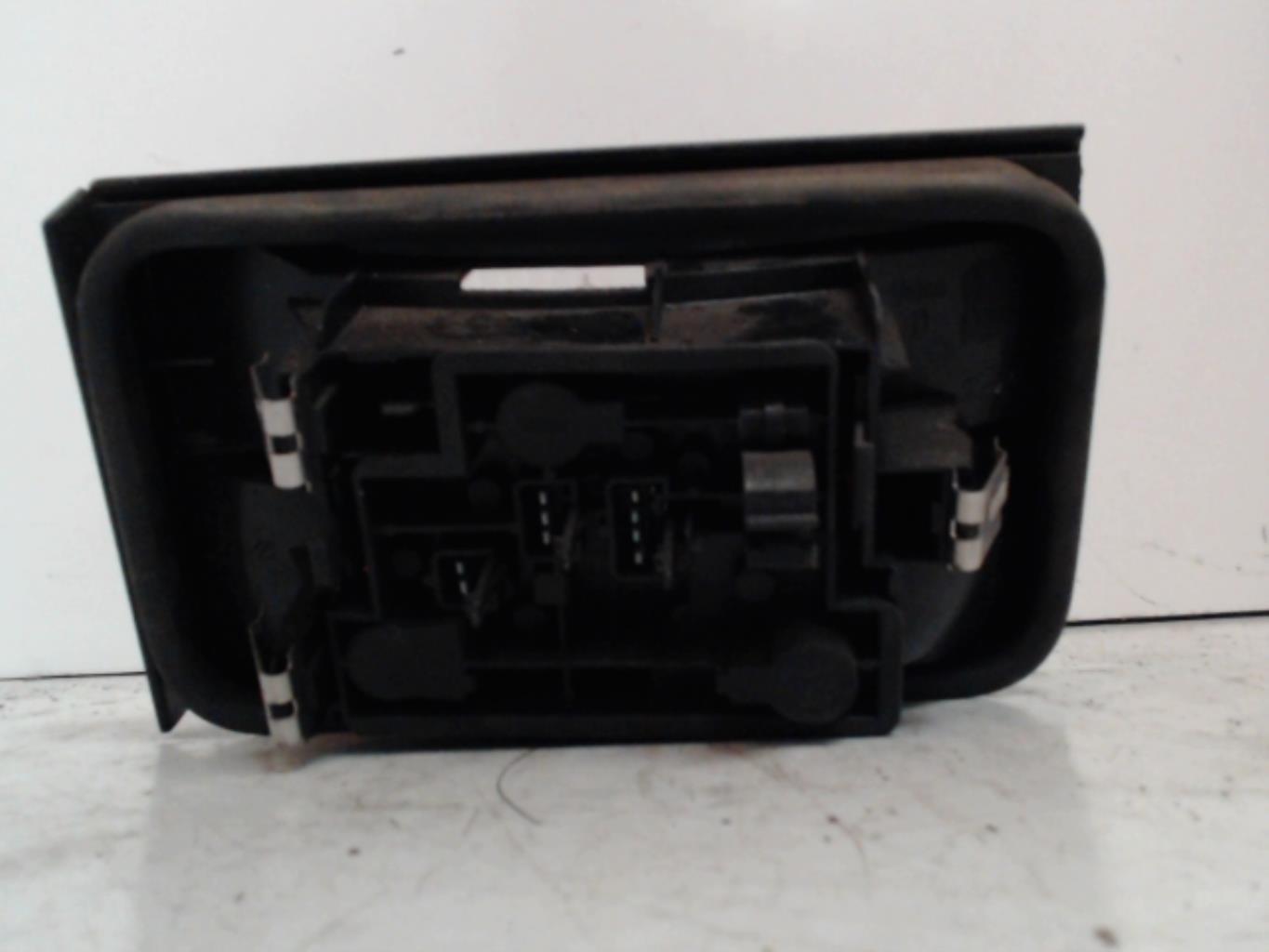 Feu arriere secondaire droit (feux) CITROEN XANTIA PHASE 2  - 1