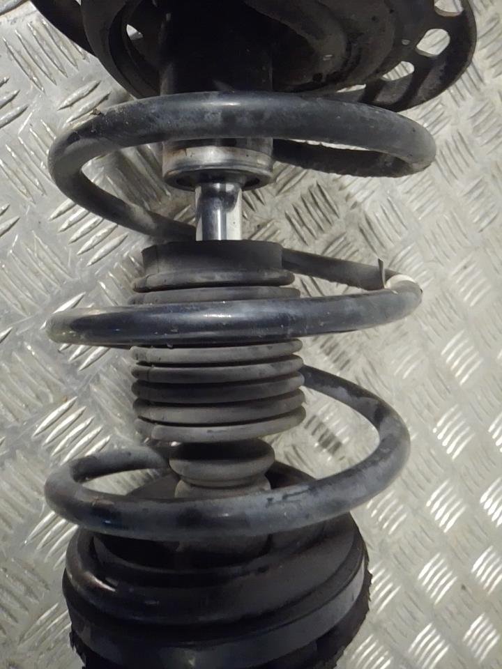 Ammortizzatore anteriore sinistro RENAULT MEGANE 3 PHASE 2 Gasolina - 1