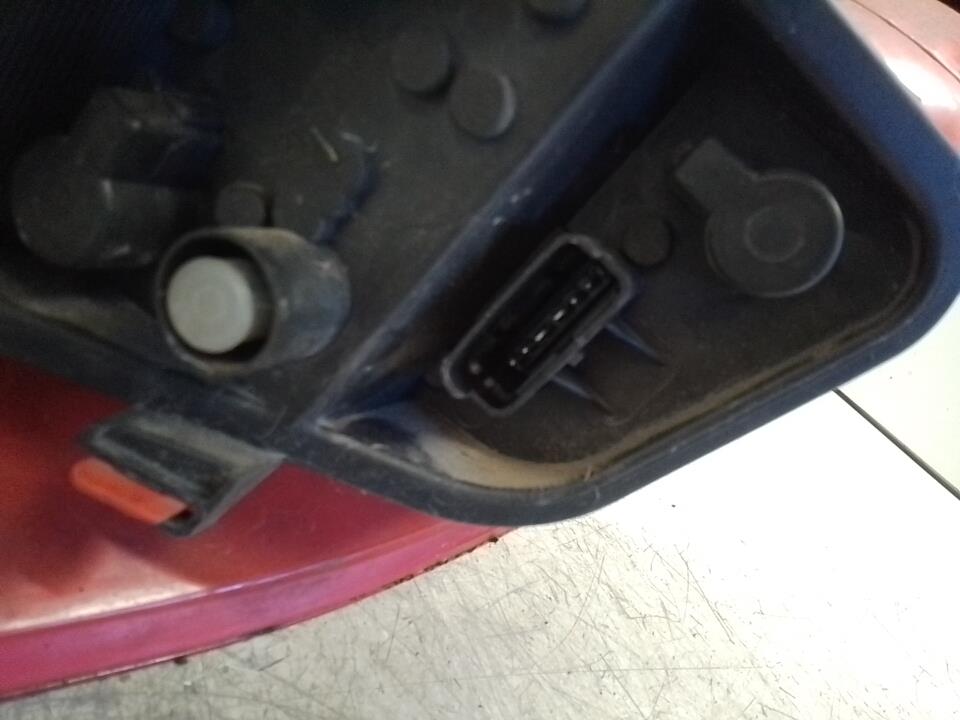 Fanale posteriore principale destro (luci) RENAULT CLIO 3 PHASE 1 Diésel - 1
