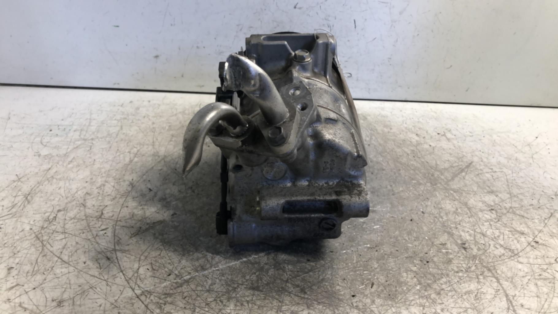 Compresseur clim RENAULT MEGANE 4 PHASE 1 Diesel - 1