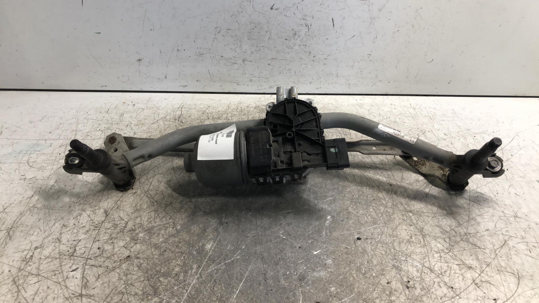 Motore tergicristallo anteriore PEUGEOT 208 1 PHASE 1 Gasolina - 1