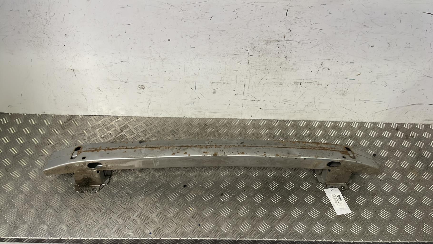 Traversa rinforzo paraurti posteriore TOYOTA COROLLA VERSO 2 PHASE 1 Diésel - 1