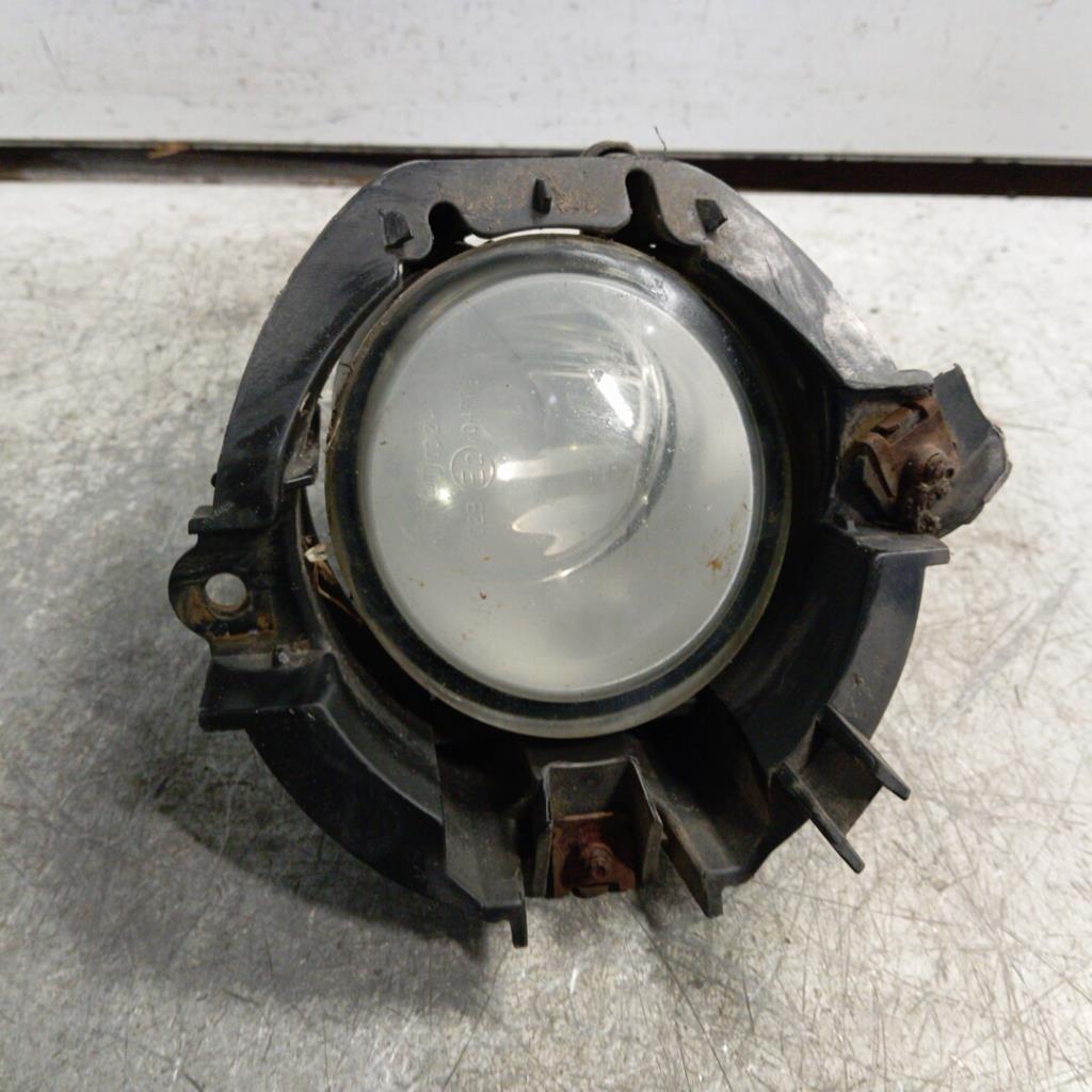 Fendinebbia sinistro (luce) TOYOTA RAV4 3 PHASE 1 Diésel - 1