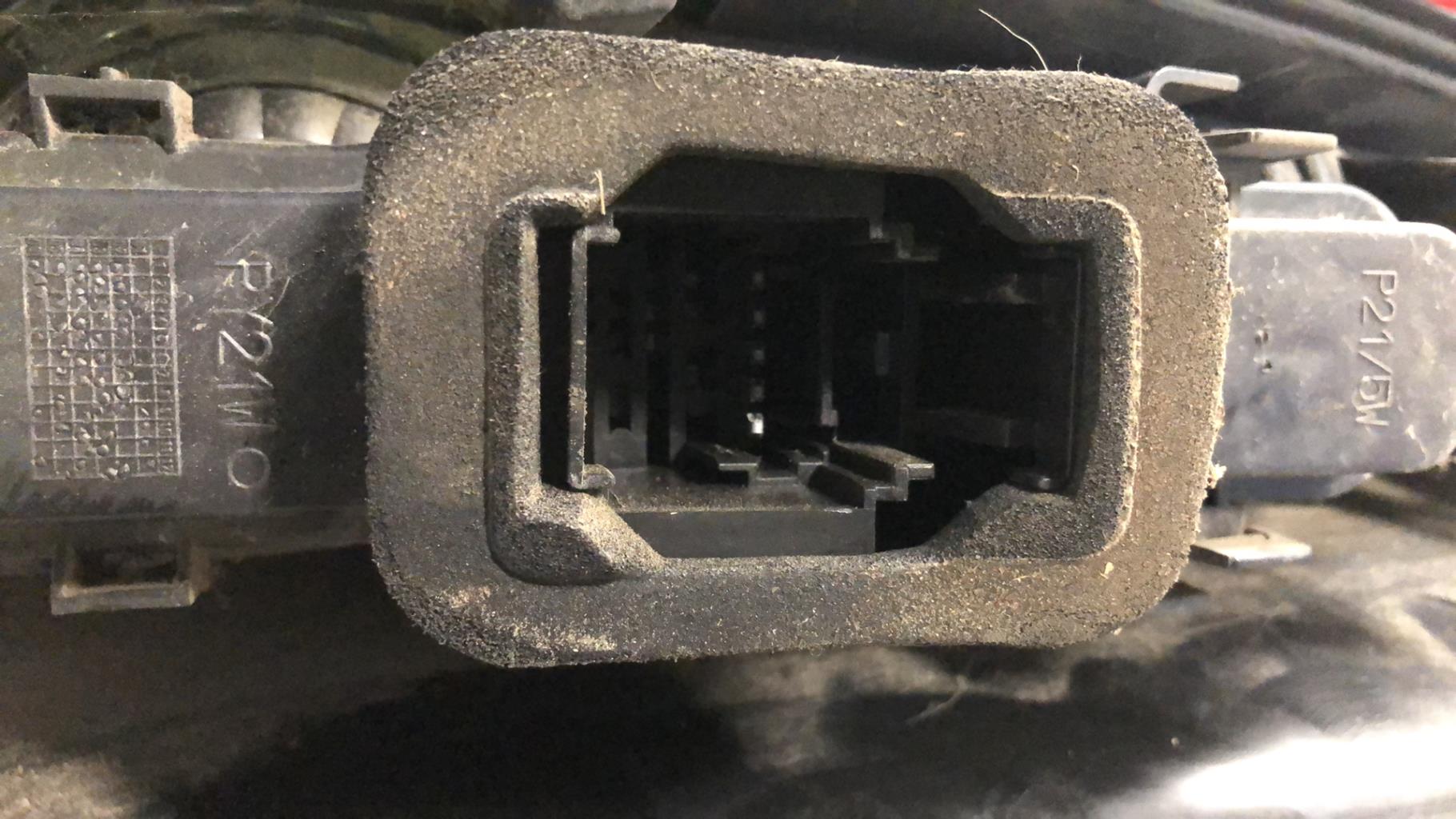 Fanale posteriore principale destro (luci) RENAULT ESPACE 4 PHASE 2 Diésel - 1