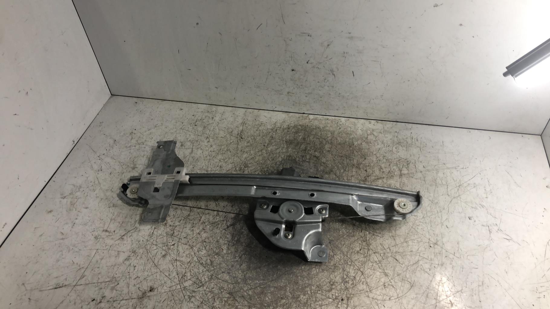 Leve vitre electrique avant gauche CITROEN C3 3 PHASE 1 Diesel - 1