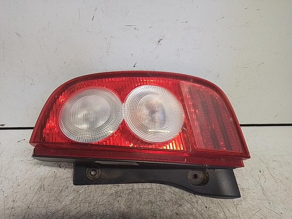 Fanale posteriore principale destro (luci) NISSAN MICRA 3 PHASE 1 Gasolina - 1