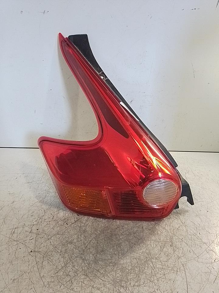 Fanale posteriore principale sinistro (luci) NISSAN JUKE 1 PHASE 1 Diésel - 1