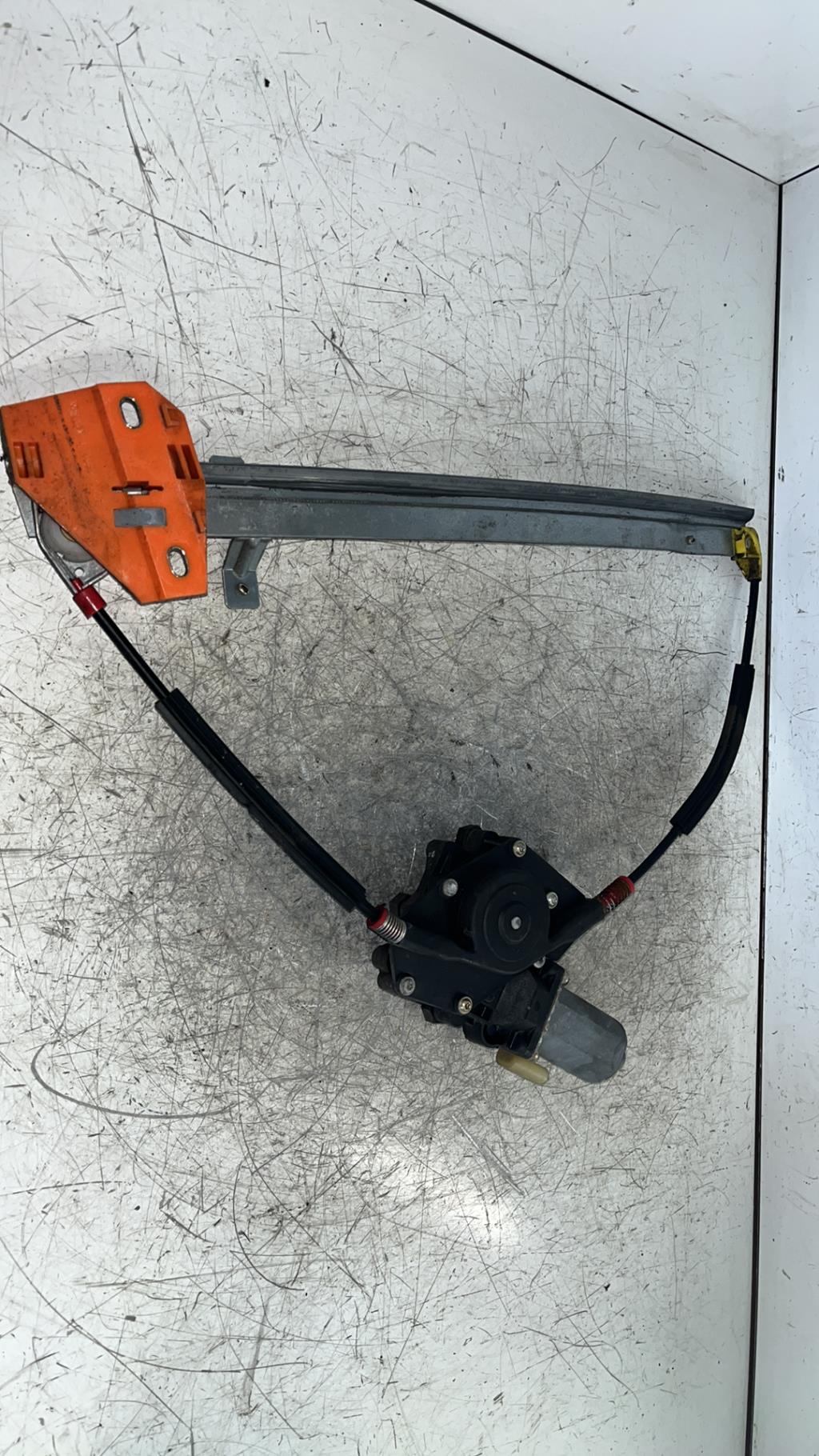Alzacristalli elettrico anteriore sinistro FORD FIESTA 4 PHASE 2 Gasolina - 1