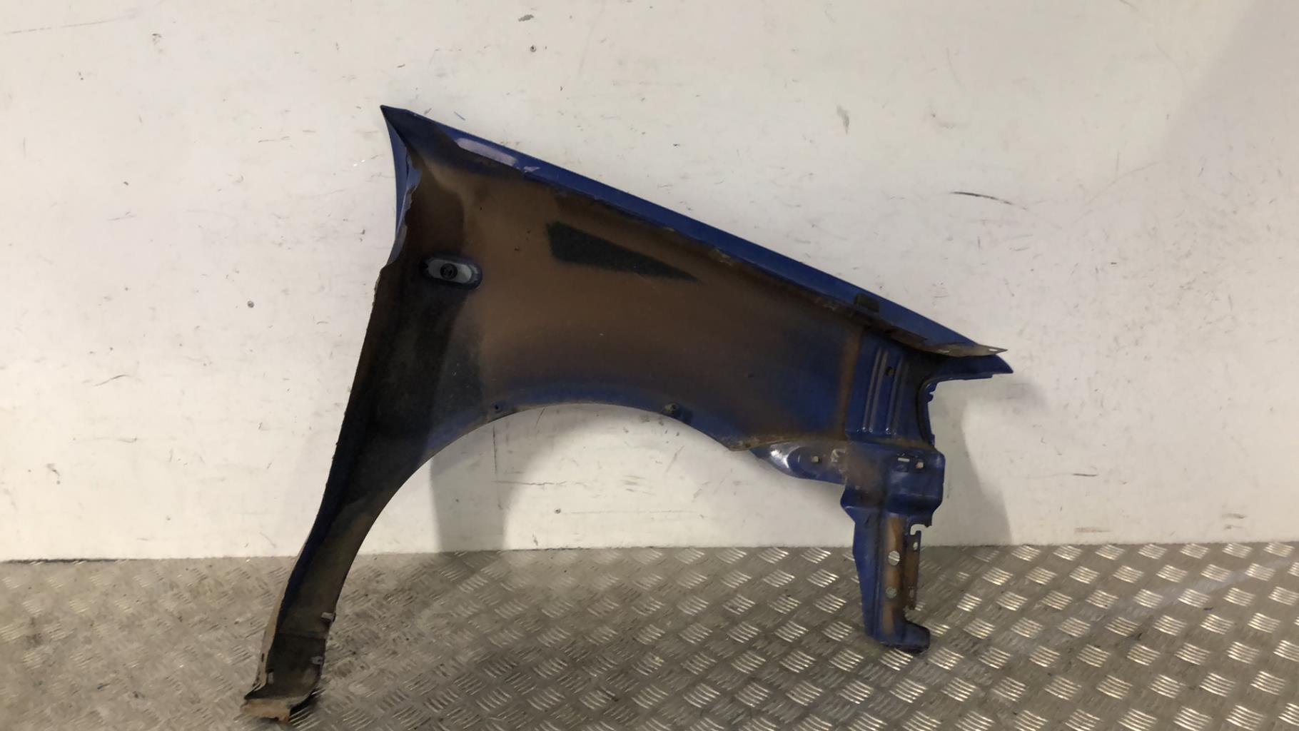 Parafango anteriore sinistro VOLKSWAGEN POLO 3 PHASE 2 Gasolina - 1