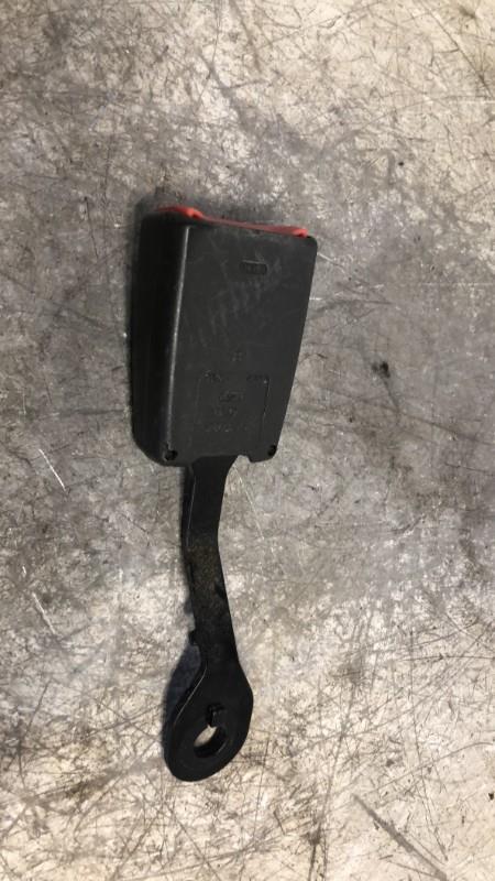 Aggancio cintura sicurezza anteriore destro FIAT PUNTO 2 PHASE 1 Diésel - 1