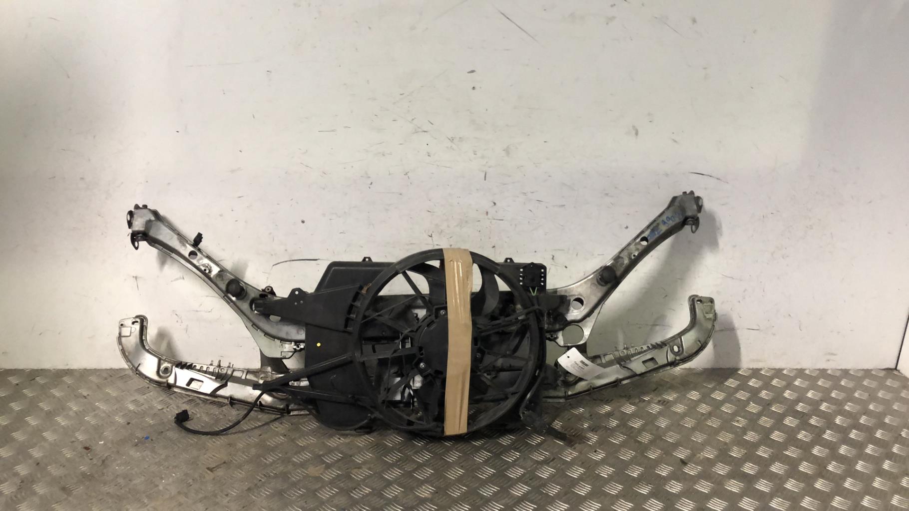 Face avant FORD FOCUS 1 Diesel - 1