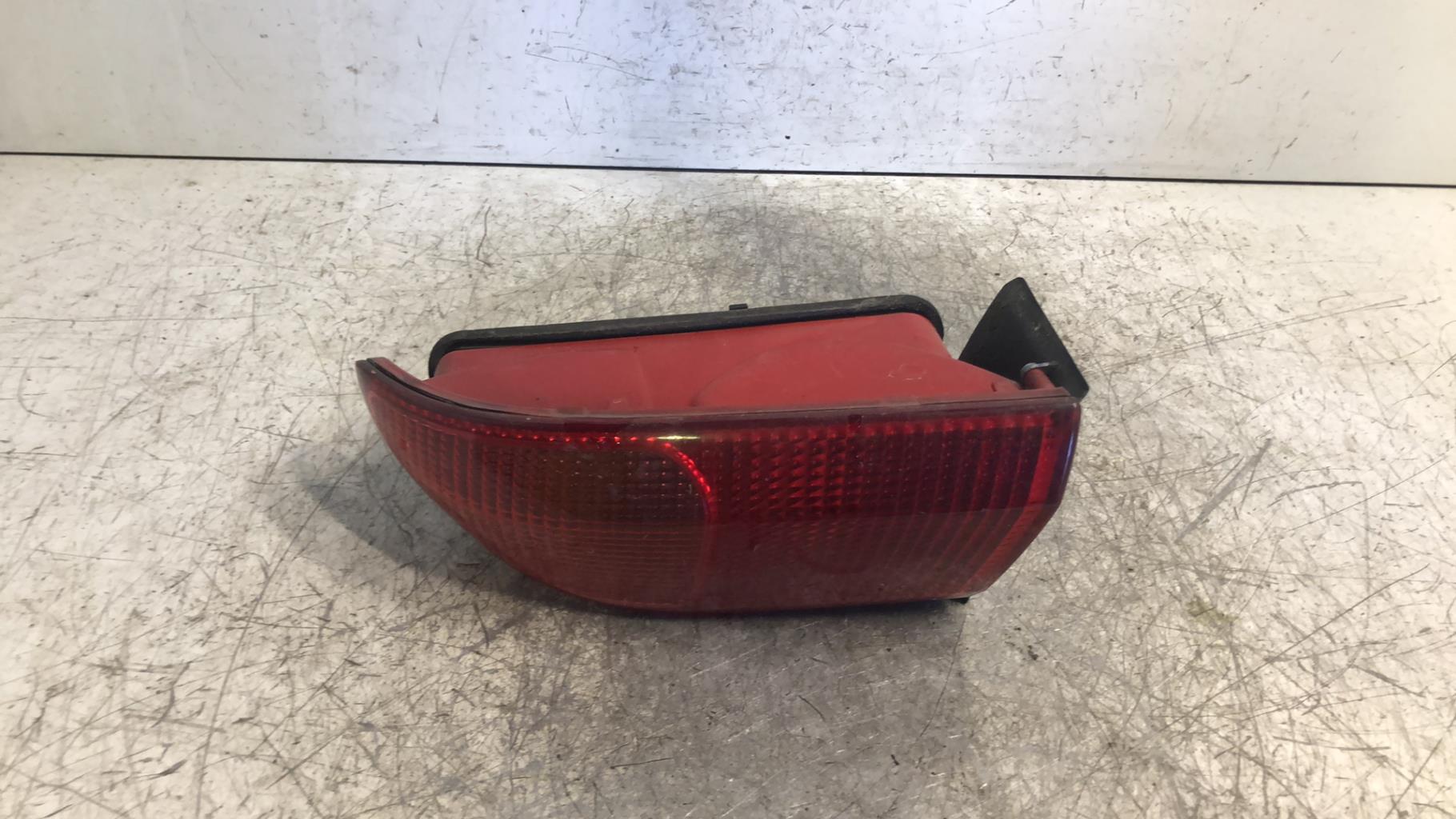 Fanale posteriore principale destro (luci) ALFA ROMEO 156 PHASE 3 BREAK Diésel - 1