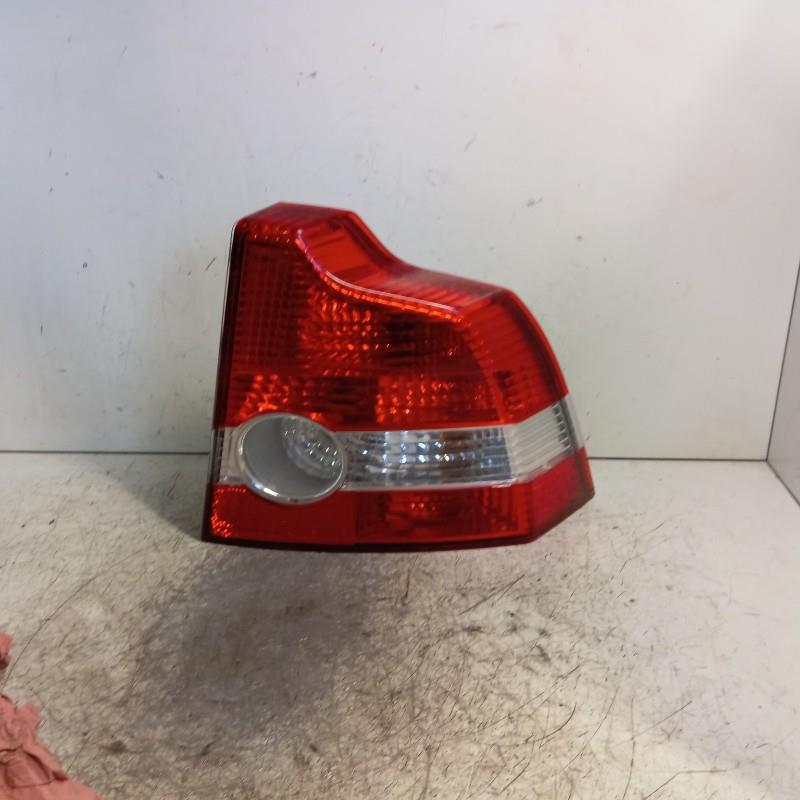 Fanale posteriore principale destro (luci) VOLVO S 40 2 PHASE 1 Diésel - 1