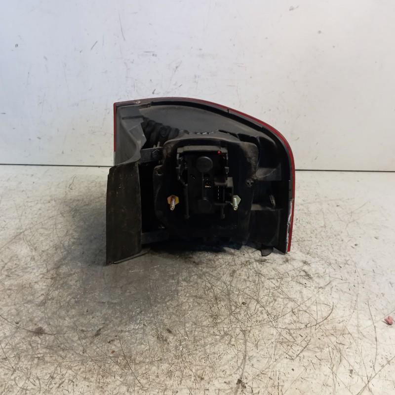 Fanale posteriore principale sinistro (luci) FIAT STILO BREAK Diésel - 1