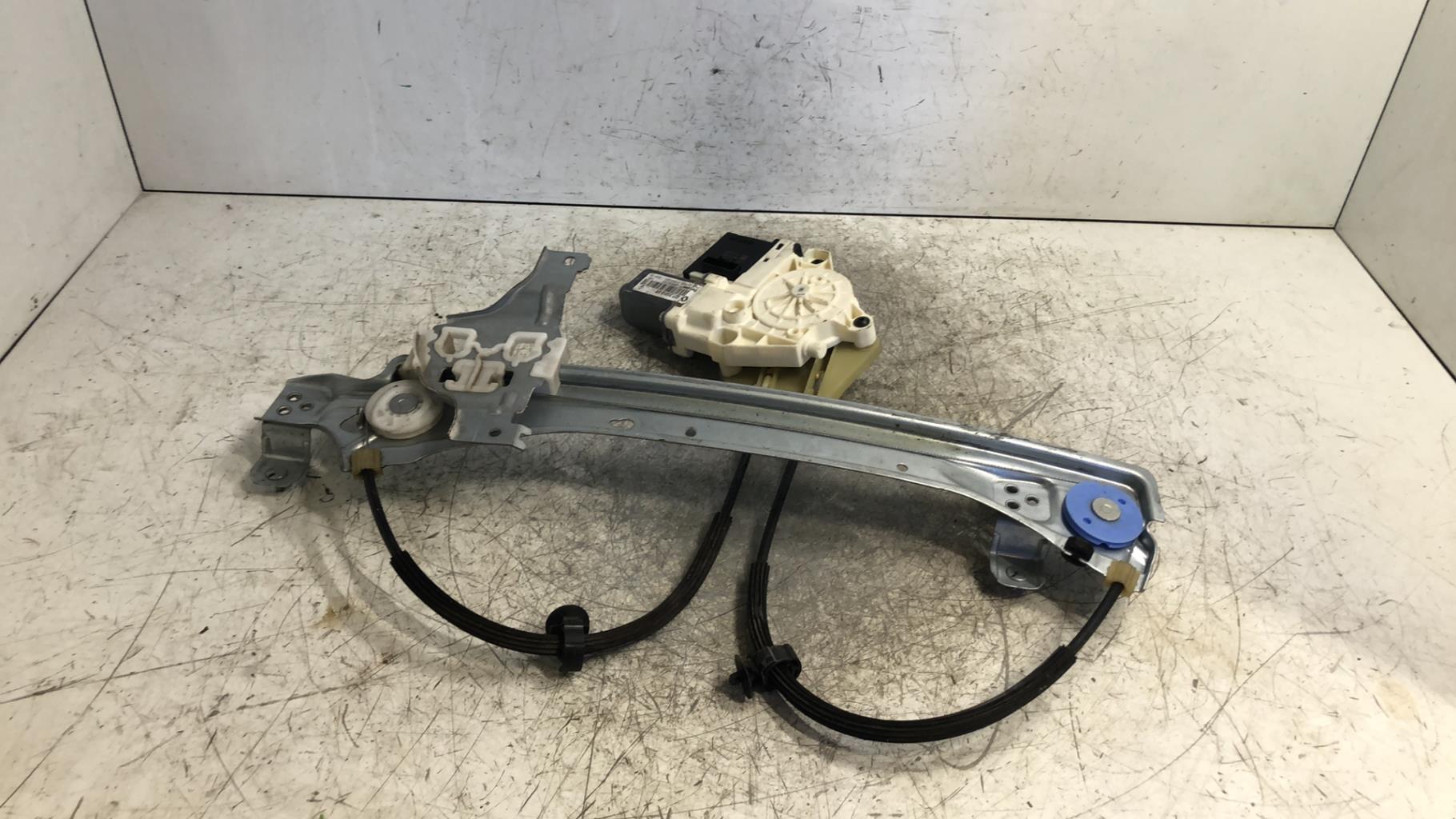 Alzacristalli elettrico posteriore sinistro RENAULT MEGANE 3 PHASE 1 Diésel - 1