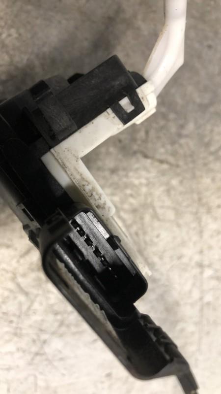 Serrure arriere droit CITROEN C3 2 PHASE 1 Diesel - 1