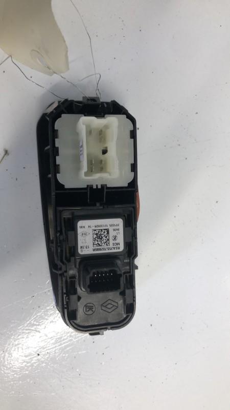 Interruttore lavacristalli anteriore sinistro RENAULT TRAFIC 3 COURT PHASE 2 Diésel - 1