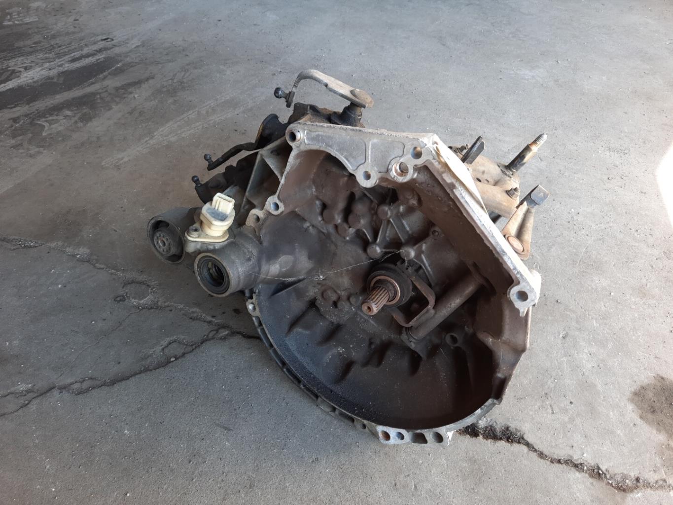 Boite de vitesses CITROEN SAXO PHASE 2 Essence - 1
