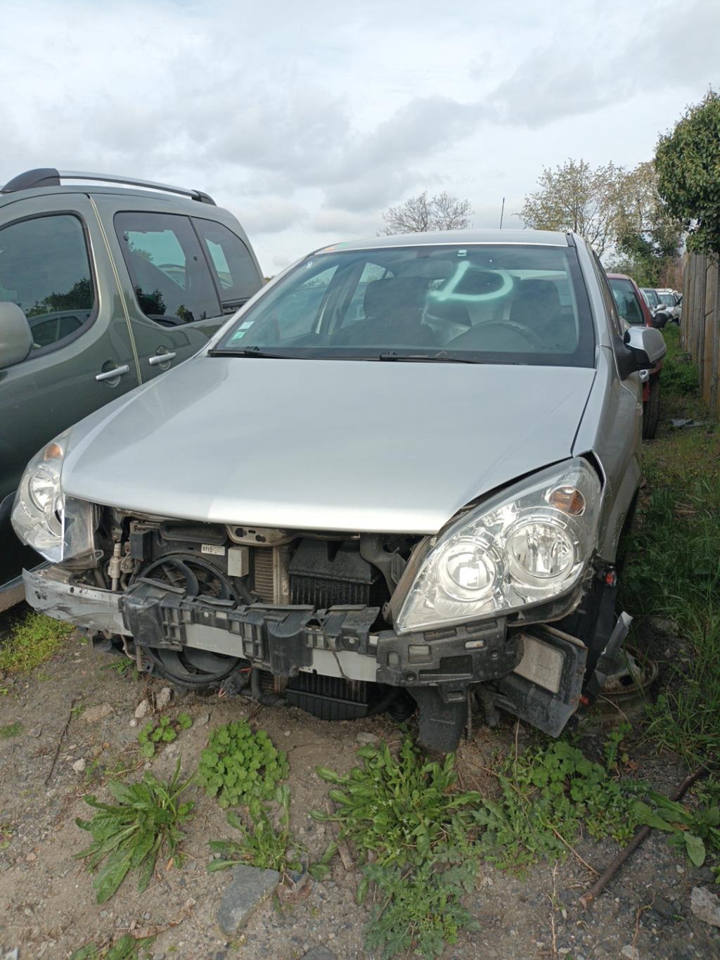 Triangle avant gauche OPEL ASTRA H PHASE 2 Diesel - 1