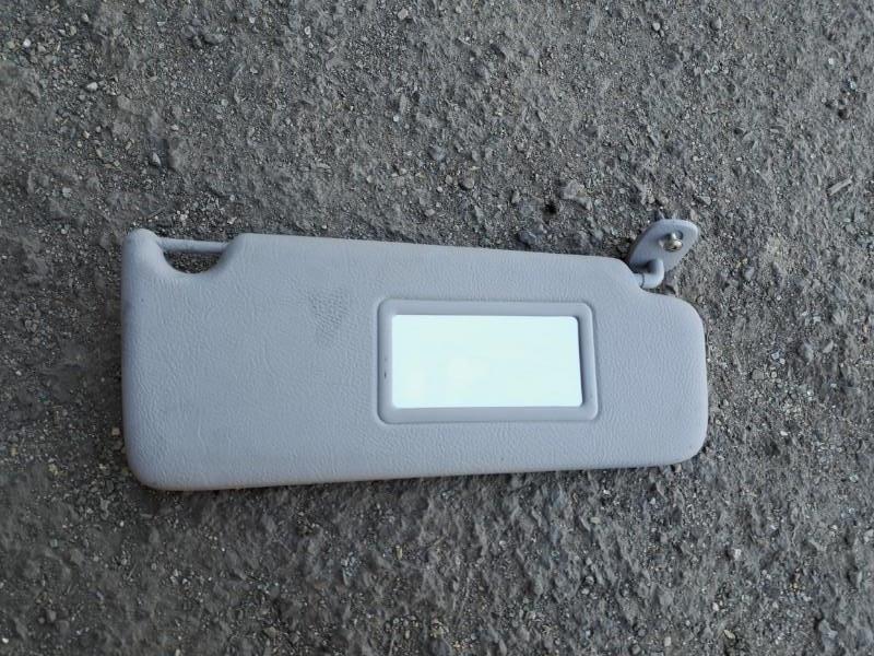 Pare soleil droit RENAULT CLIO 2 PHASE 1 Essence - 1