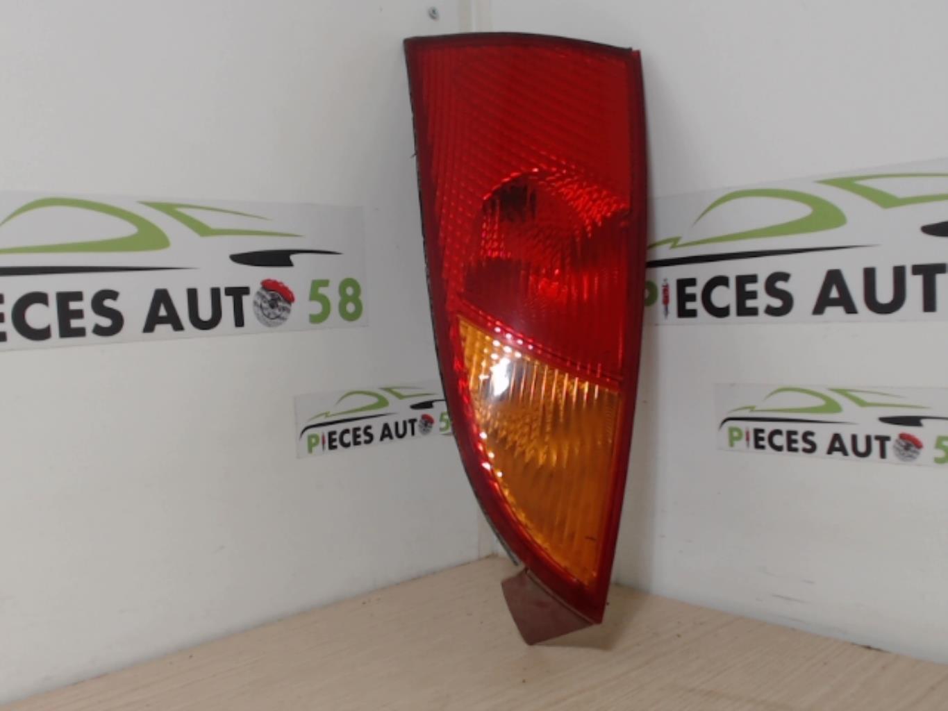 Feu arriere principal gauche (feux) FORD FOCUS 1 Essence - 1