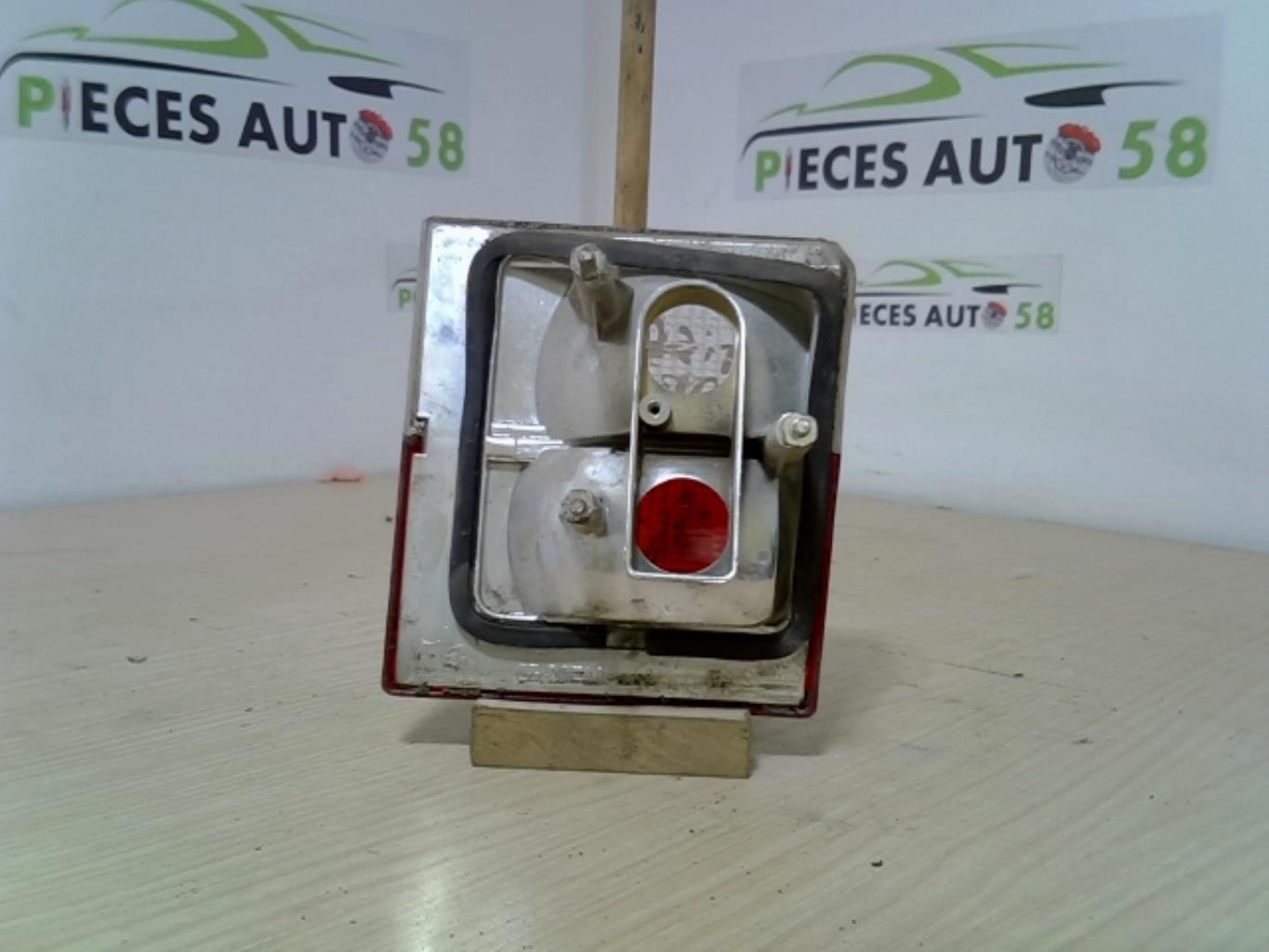 Feu arriere secondaire droit (feux) LANCIA PRISMA  - 1