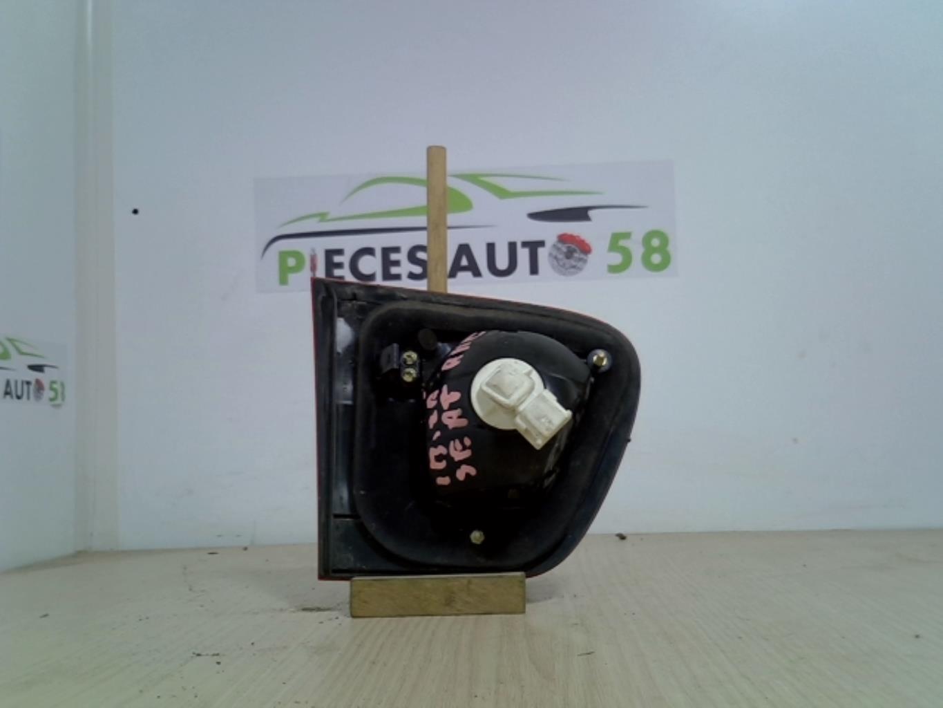 Feu arriere secondaire droit (feux) SEAT IBIZA 2 PHASE 3 Essence - 1