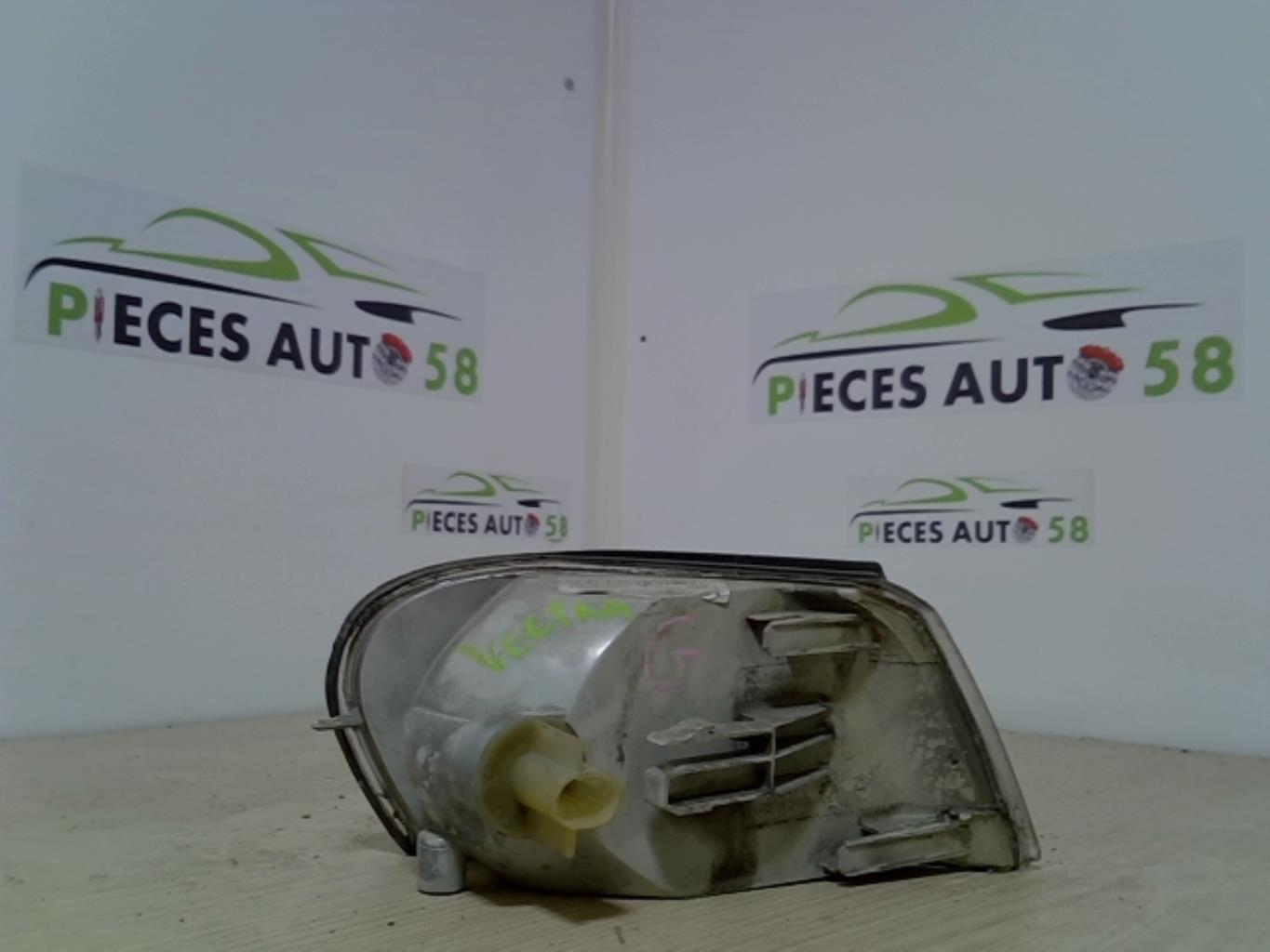 Optique avant secondaire gauche (feux)(clignotant) OPEL VECTRA B  - 1