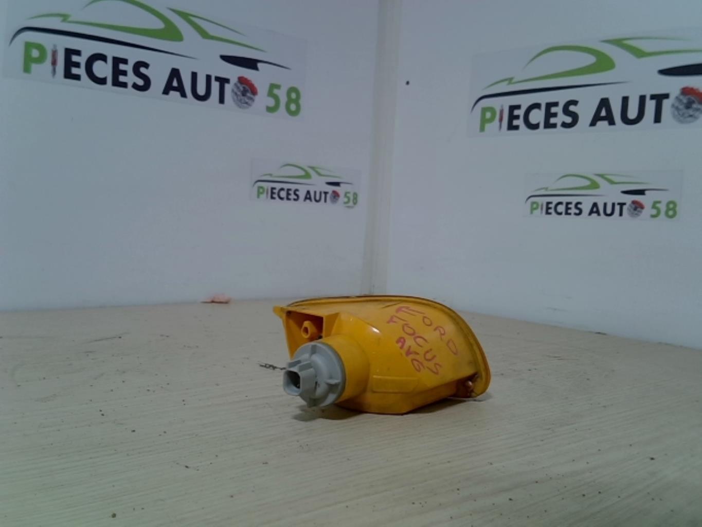 Optique avant secondaire gauche (feux)(clignotant) FORD FOCUS 1  - 1