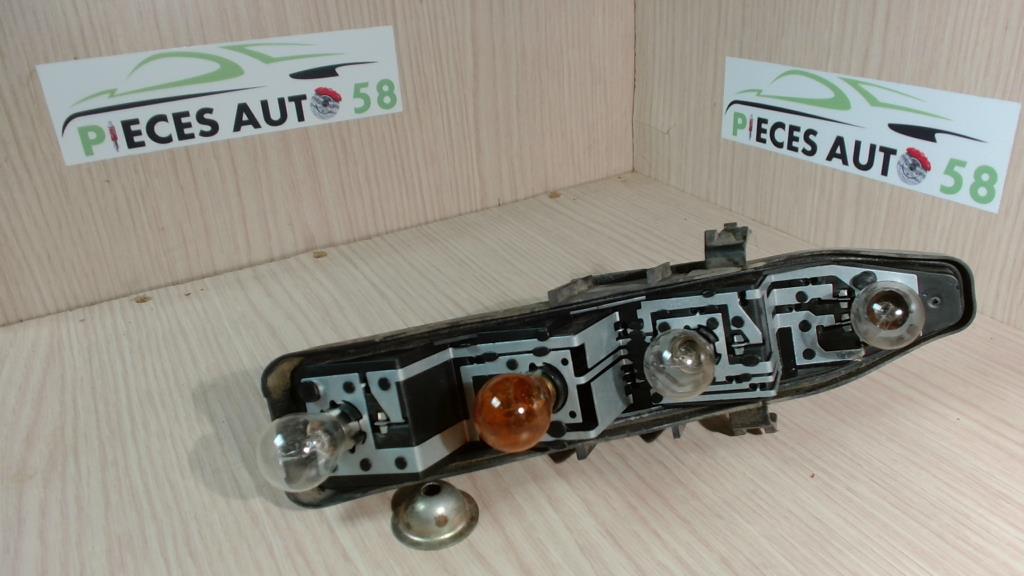Platine feu arriere droit RENAULT SCENIC 2  - 1