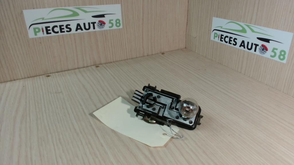 Platine feu arriere droit OPEL OMEGA B  - 1