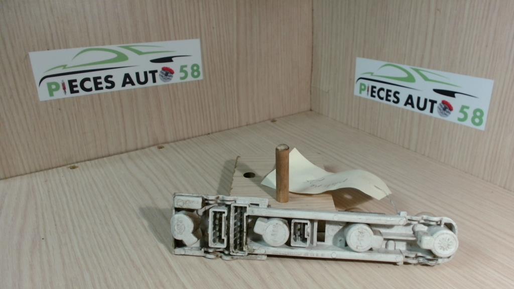 Platine feu arriere gauche CITROEN AX  - 1