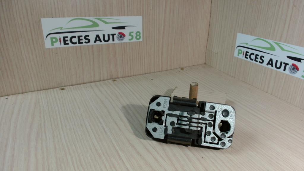 Platine feu arriere gauche RENAULT R21  - 1