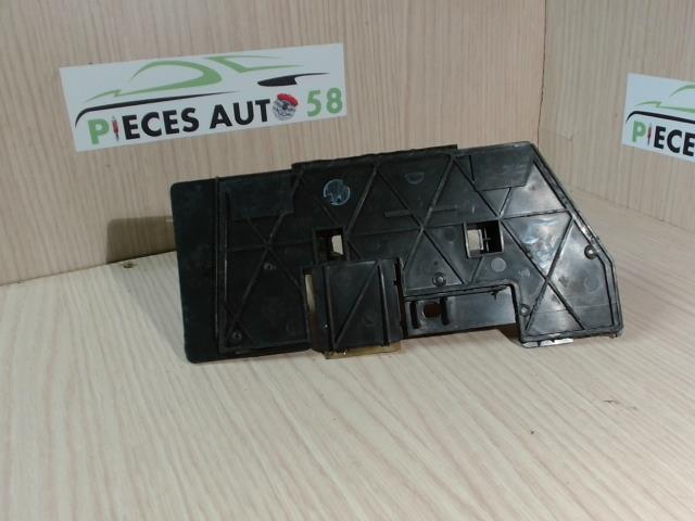 Platine feu arriere gauche RENAULT R9  - 1