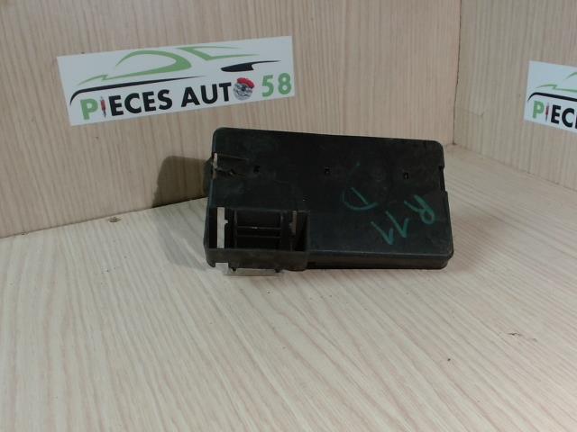Platine feu arriere droit RENAULT R11  - 1