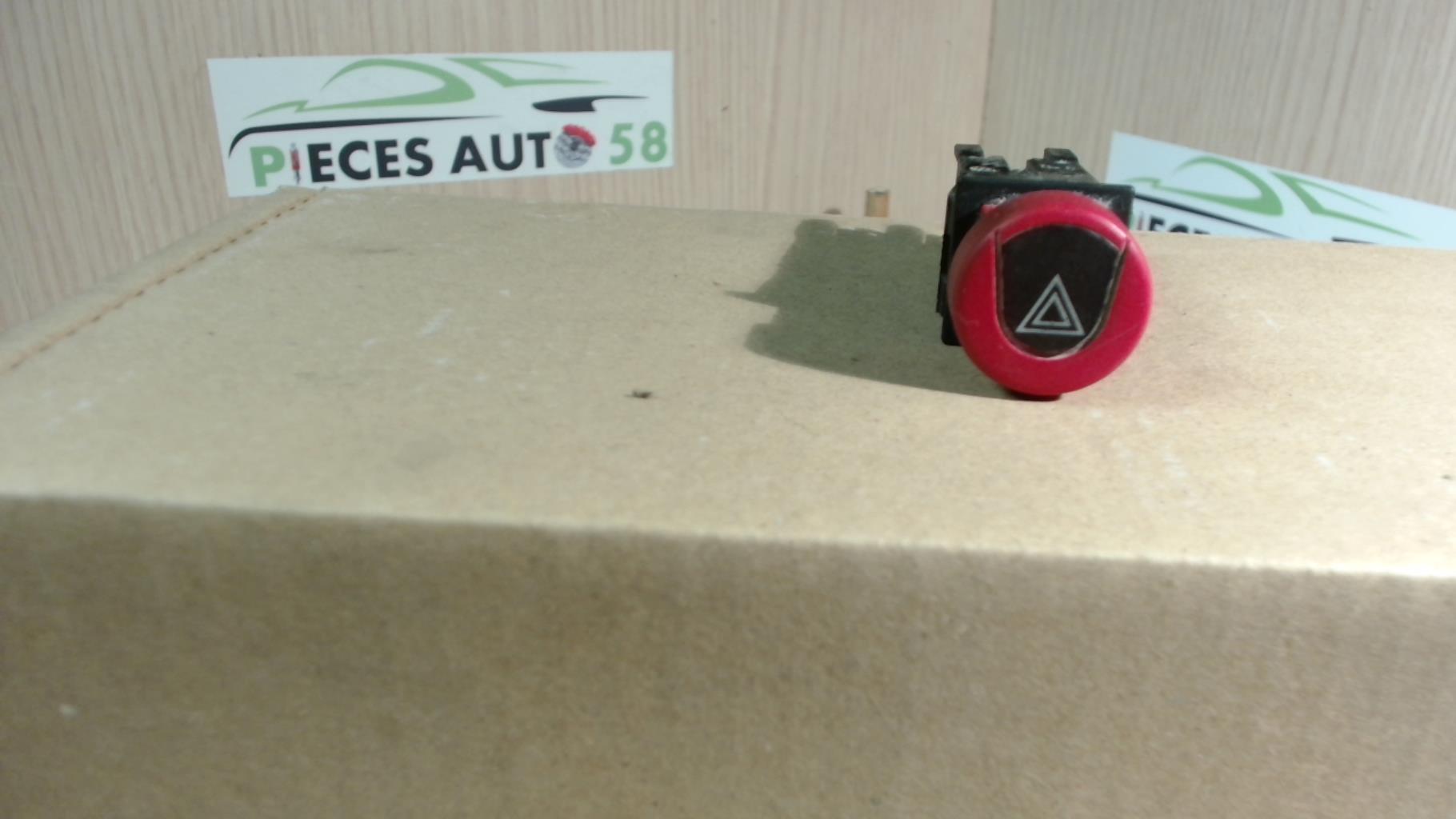 Bouton de warning PEUGEOT 306  - 1