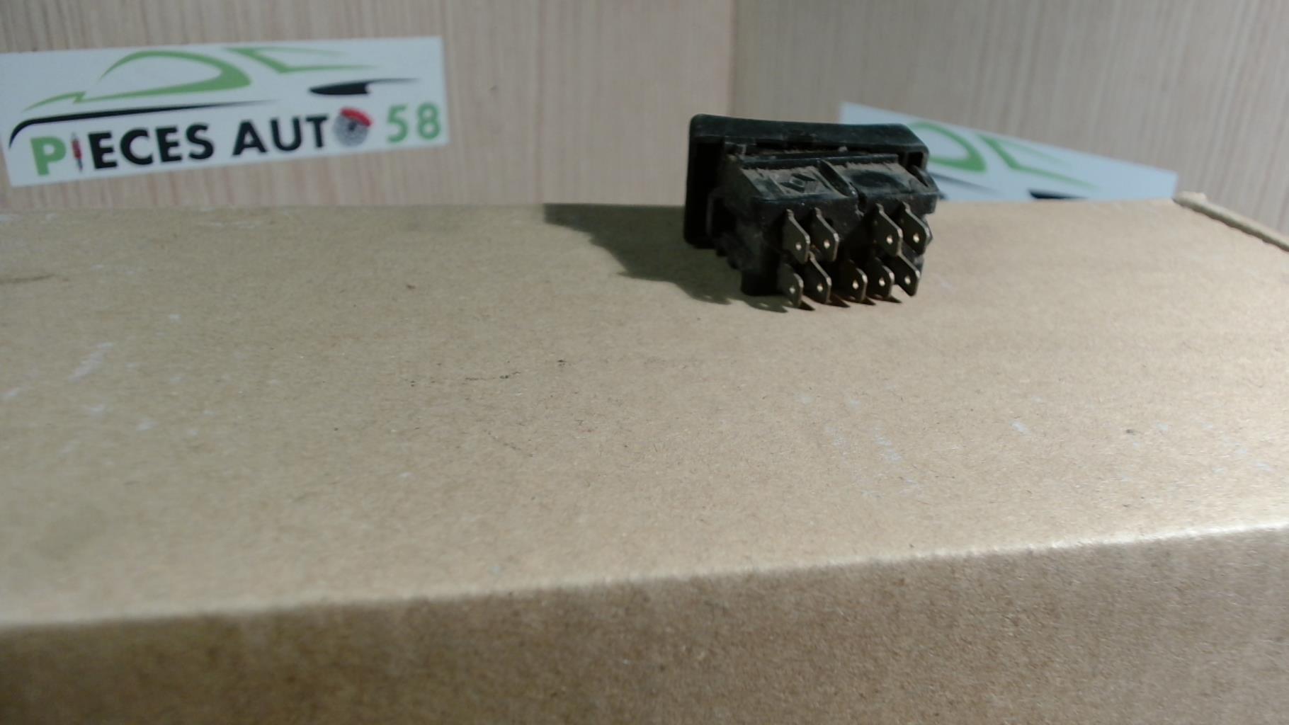 Bouton de warning RENAULT R19  - 1