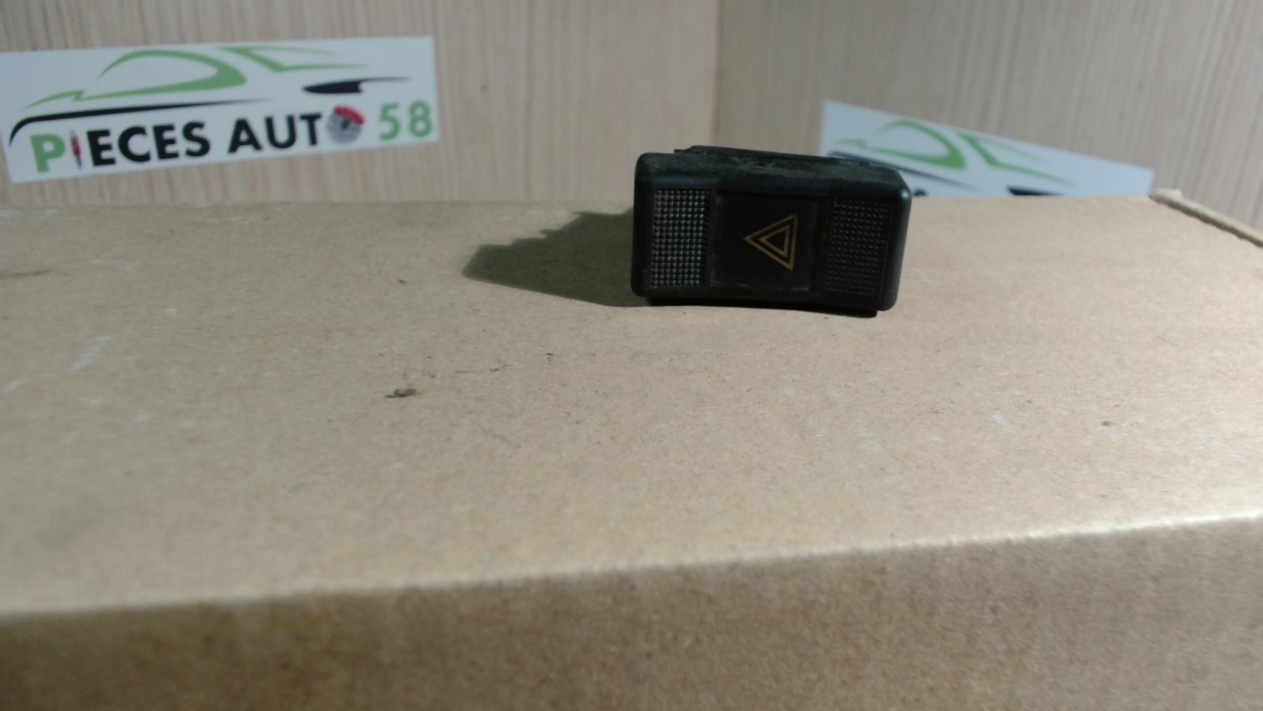 Bouton de warning RENAULT R19  - 1