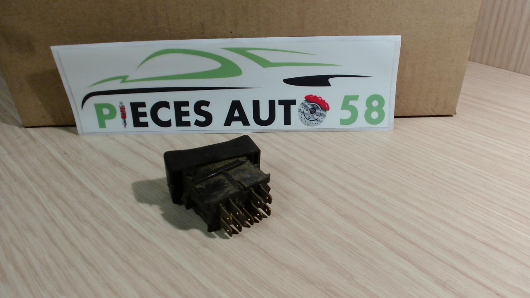 Bouton de warning RENAULT R19  - 1