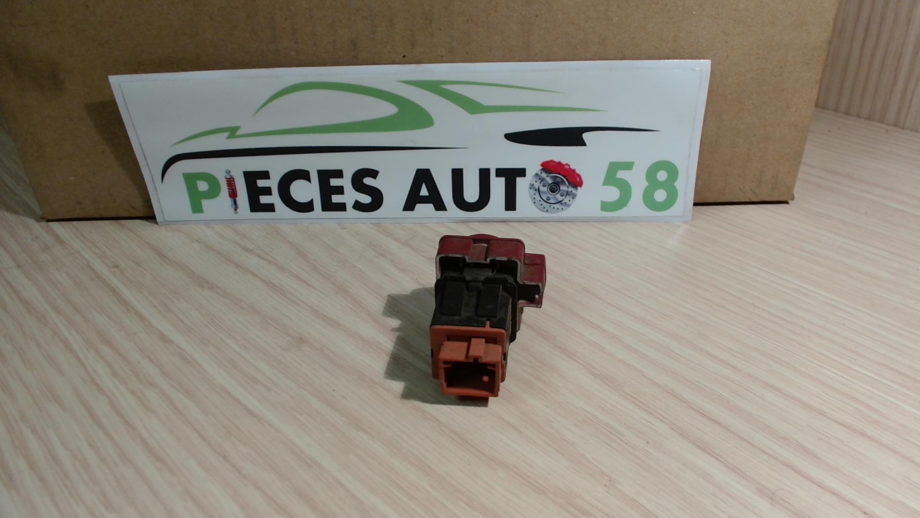 Bouton de warning CITROEN C4 1  - 1
