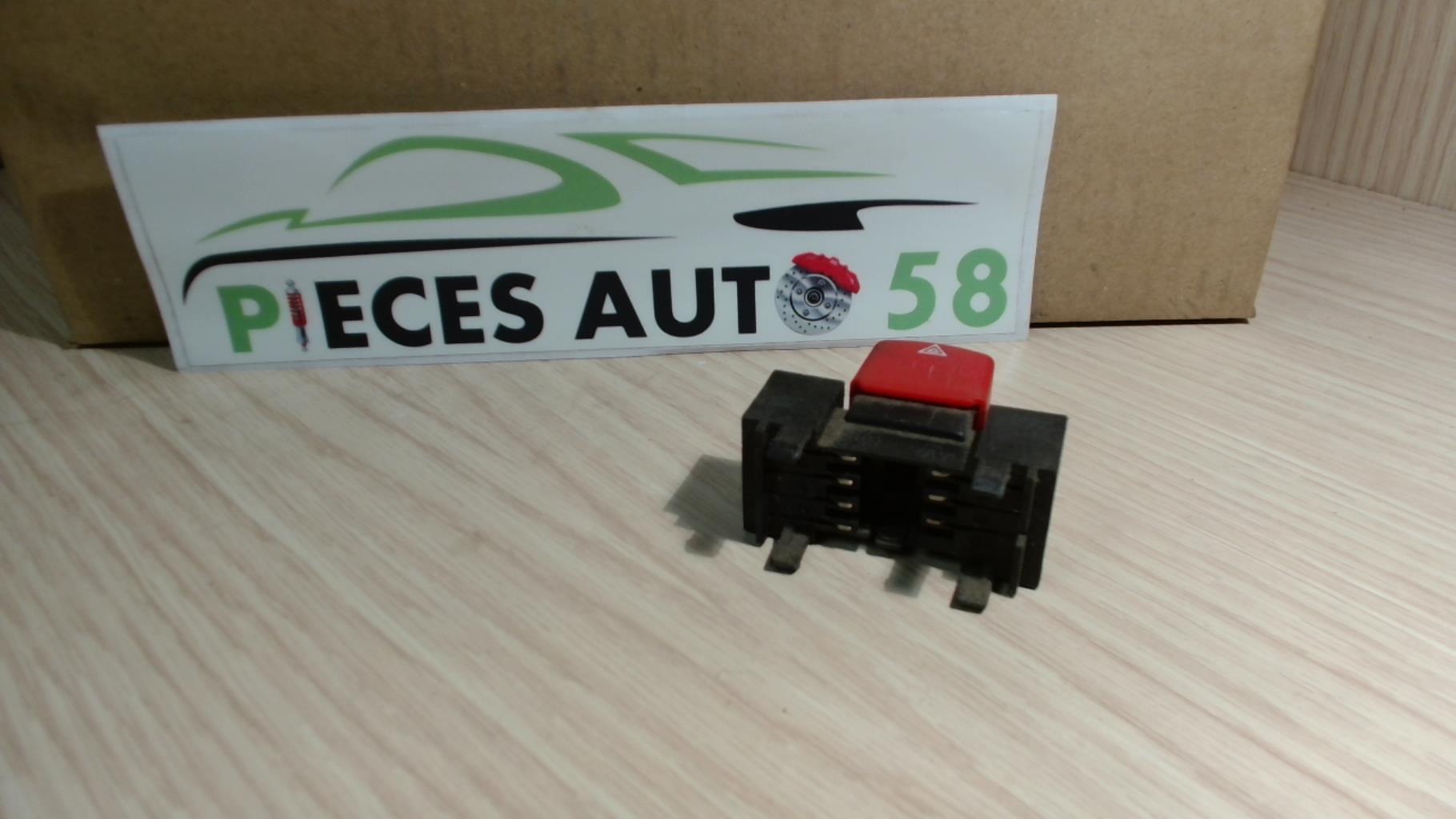 Bouton de warning LANCIA DELTA  - 1
