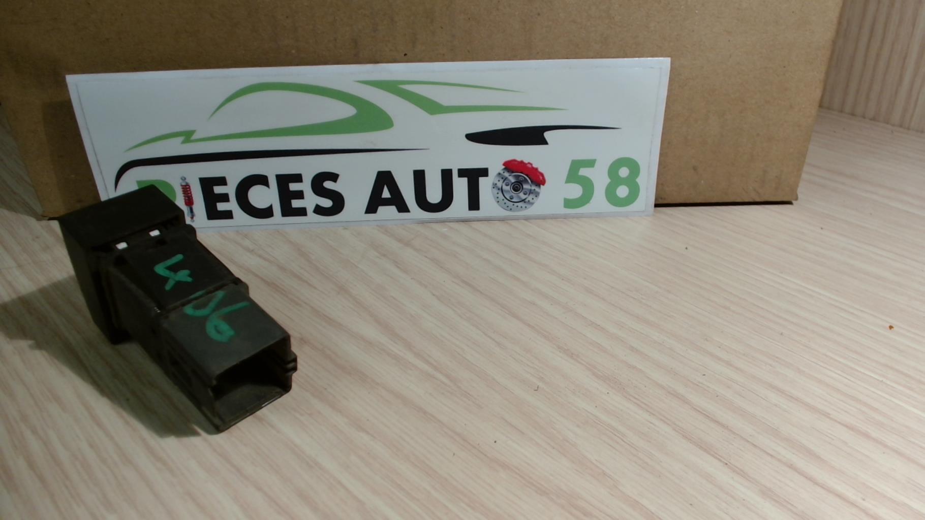 Bouton de warning PEUGEOT 406  - 1