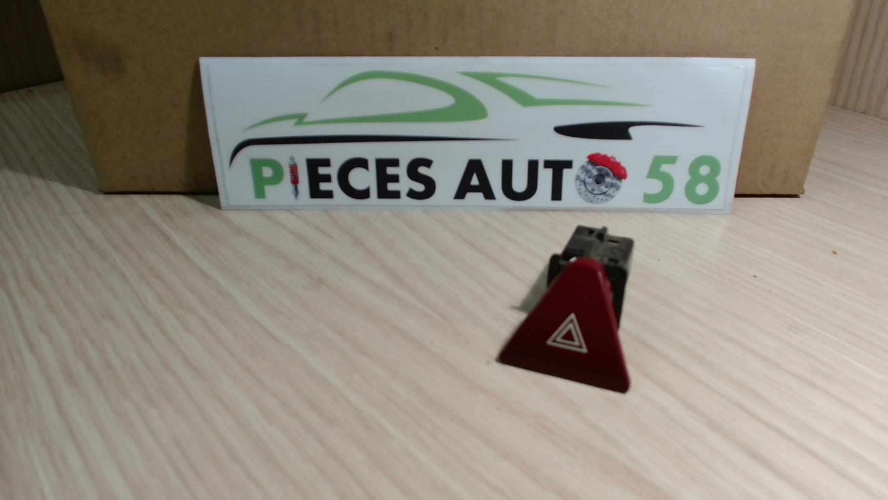 Bouton de warning PEUGEOT 307  - 1