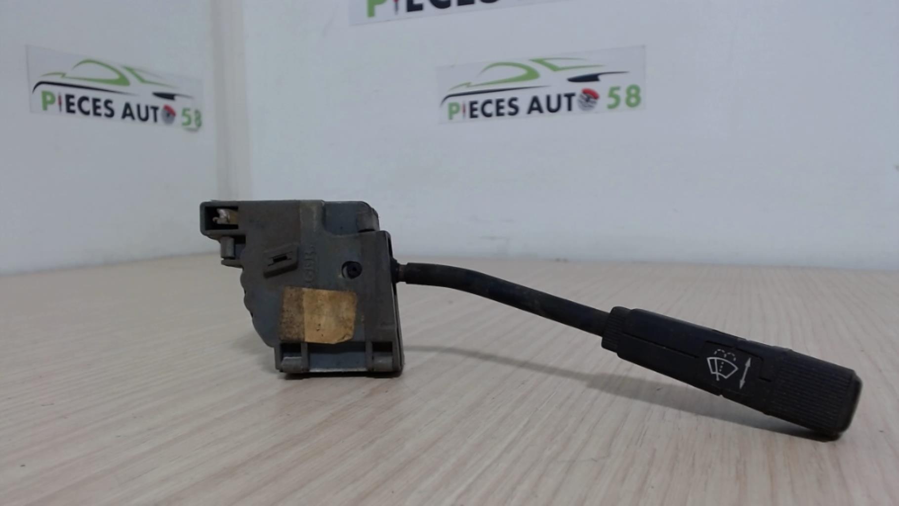Commodo d'essuie glaces RENAULT R18  - 1