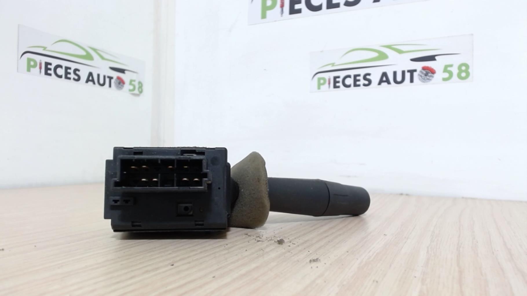 Commodo d'essuie glaces PEUGEOT 1.1I 60 8V Essence - 1