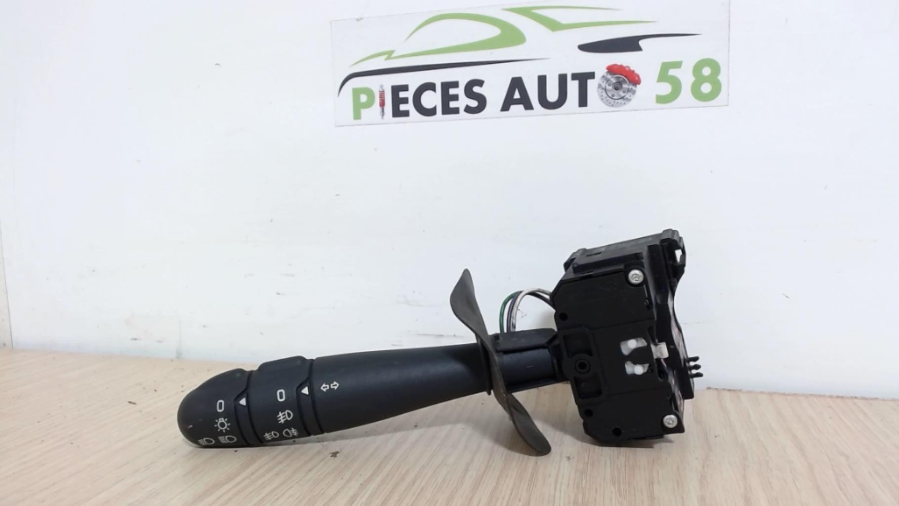 Commodo phare RENAULT CLIO 2 PHASE 2 Essence - 1
