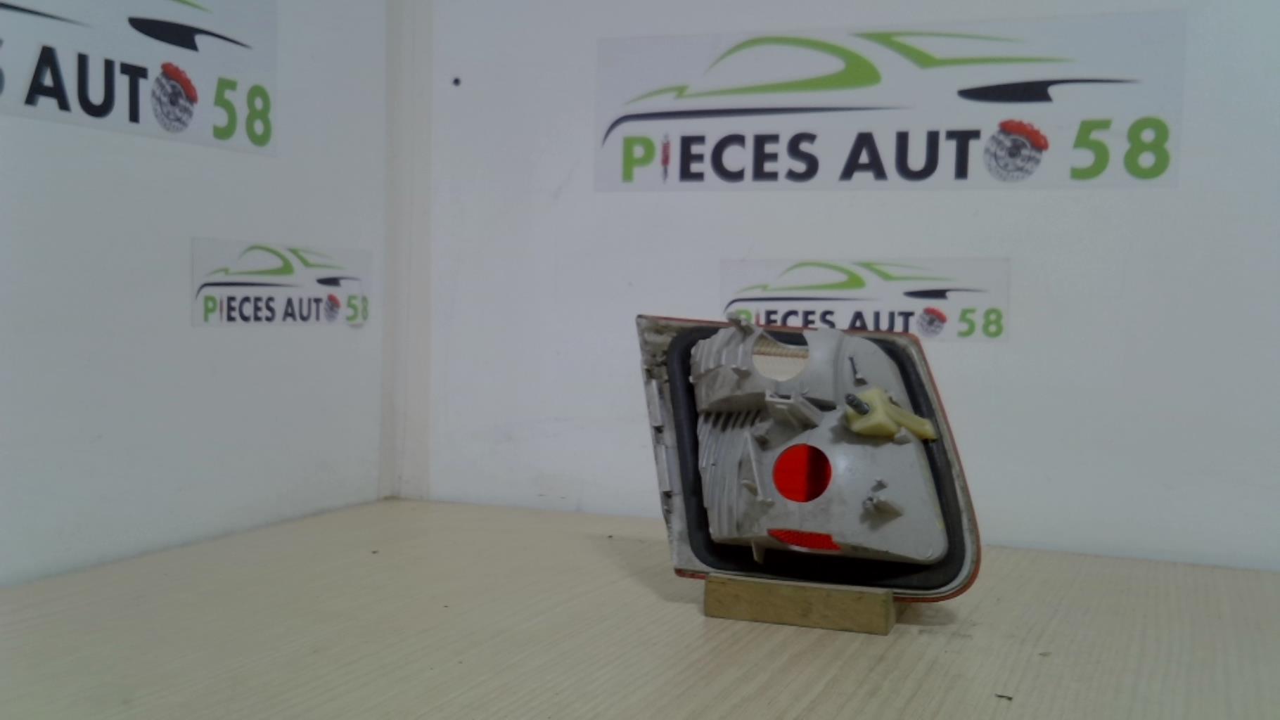 Feu arriere secondaire droit (feux) BMW SERIE 3 E46 TOURING PHASE 1 BREAK Diesel - 1