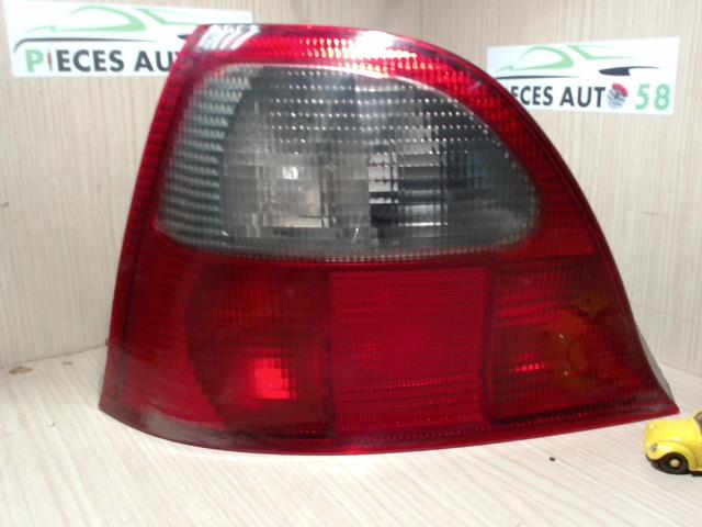 Feu arriere principal gauche (feux) ROVER 200 2 Diesel - 1